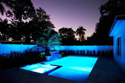 Casa en venta en Hollywood, Florida, 3 dormitorios, 135.64 m2 № 1135799 - foto 25