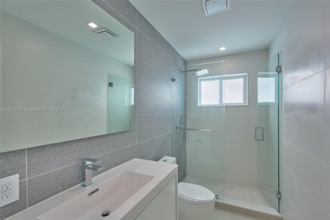 Casa en venta en Hollywood, Florida, 3 dormitorios, 135.64 m2 № 1135799 - foto 12