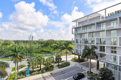 Condo in Sunrise, Florida, 2 bedrooms  № 1330334 - photo 1