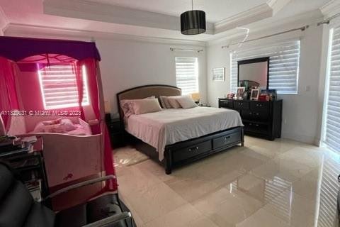 Villa ou maison à vendre à Miami, Floride: 4 chambres, 241.17 m2 № 270856 - photo 21