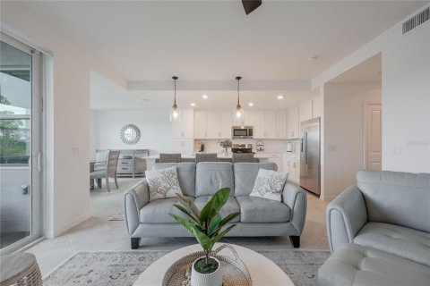 Copropriété à vendre à Punta Gorda, Floride: 2 chambres, 107.21 m2 № 1170128 - photo 12