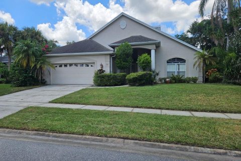 Villa ou maison à vendre à Kissimmee, Floride: 4 chambres, 235.97 m2 № 1326873 - photo 1