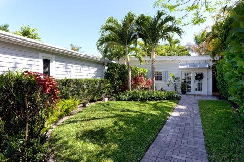 Immobilier commercial à vendre à West Palm Beach, Floride: 260.13 m2 № 1141530 - photo 9