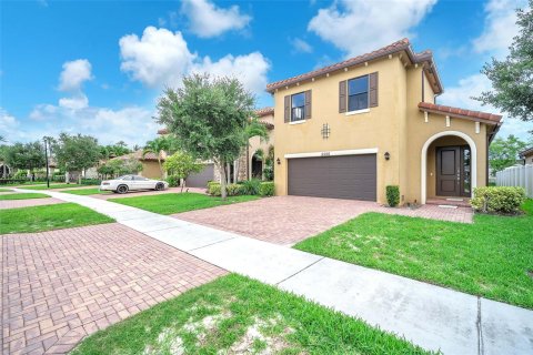 Villa ou maison à vendre à Tamarac, Floride: 4 chambres, 150.13 m2 № 1236277 - photo 3