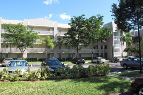 Condominio en venta en Tamarac, Florida, 2 dormitorios, 107.12 m2 № 1380488 - foto 21