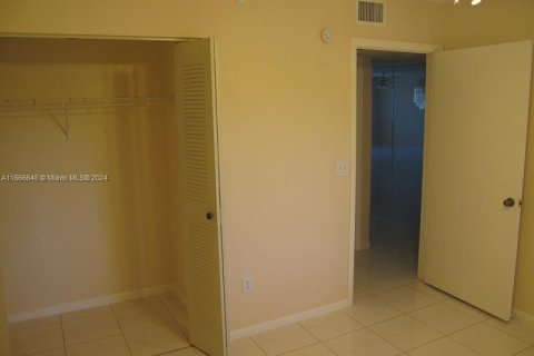 Condominio en venta en Tamarac, Florida, 2 dormitorios, 107.12 m2 № 1380488 - foto 18