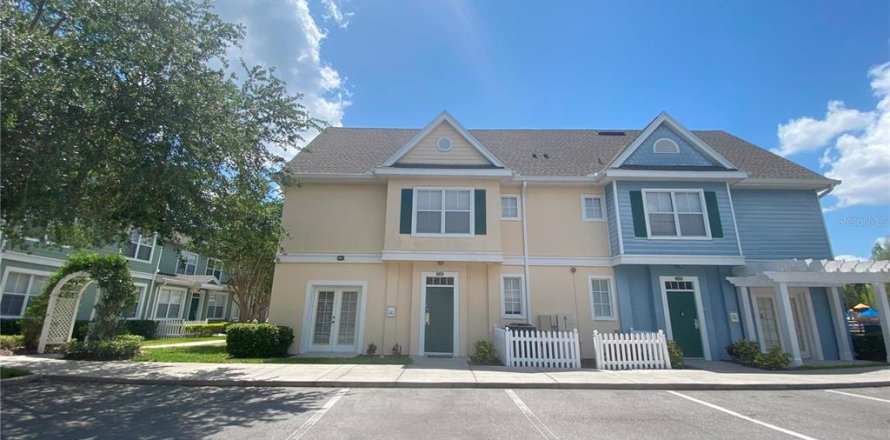 Condominio en Kissimmee, Florida, 4 dormitorios  № 1105239