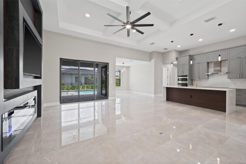 Villa ou maison à vendre à Cape Coral, Floride: 3 chambres, 197.97 m2 № 1308182 - photo 6