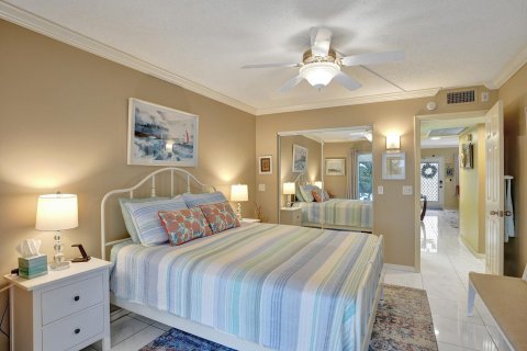 Copropriété à vendre à Deerfield Beach, Floride: 2 chambres, 85.01 m2 № 914011 - photo 2