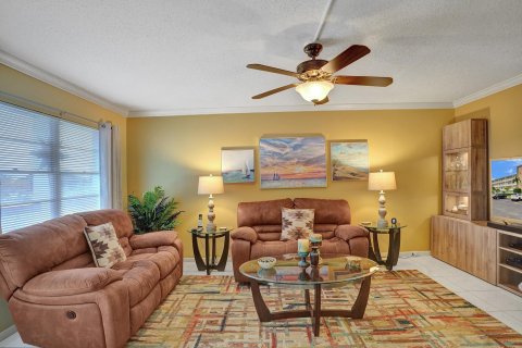 Condo in Deerfield Beach, Florida, 2 bedrooms  № 914011 - photo 24