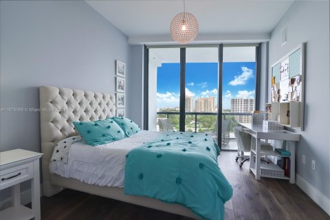 Condo in Aventura, Florida, 3 bedrooms  № 1402877 - photo 10