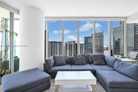 Copropriété à vendre à Miami, Floride: 2 chambres, 122.17 m2 № 1402837 - photo 10