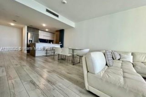 Copropriété à vendre à Miami, Floride: 3 chambres, 133.04 m2 № 1379072 - photo 4