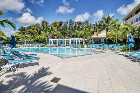 Condominio en venta en Boynton Beach, Florida, 2 dormitorios, 145.11 m2 № 1136473 - foto 3