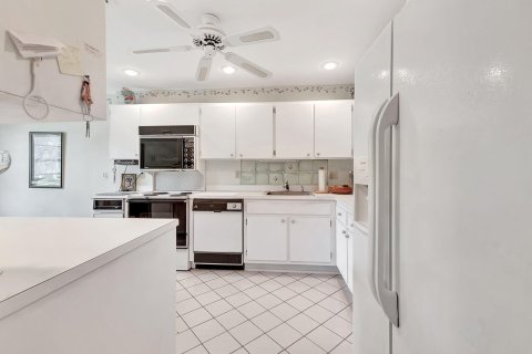 Copropriété à vendre à Boynton Beach, Floride: 2 chambres, 145.11 m2 № 1136473 - photo 22