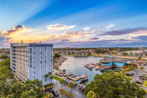 Condominio en venta en New Port Richey, Florida, 2 dormitorios, 94.11 m2 № 1247667 - foto 5