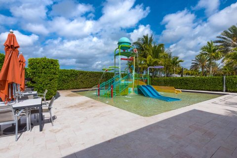 Casa en venta en Delray Beach, Florida, 3 dormitorios, 228.54 m2 № 1160530 - foto 30