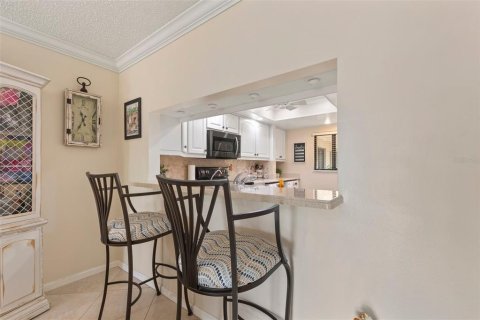 Condo in Hudson, Florida, 2 bedrooms  № 1362157 - photo 10