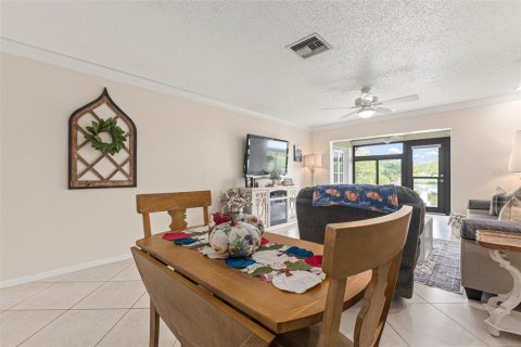 Condo in Hudson, Florida, 2 bedrooms  № 1362157 - photo 14