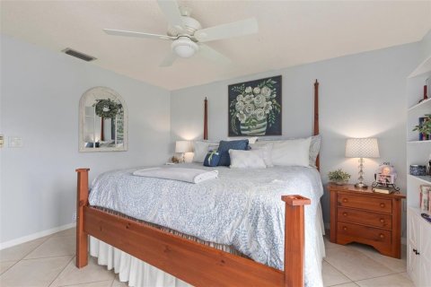 Condo in Hudson, Florida, 2 bedrooms  № 1362157 - photo 27