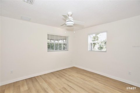 Casa en alquiler en Orlando, Florida, 3 dormitorios, 105.07 m2 № 1340716 - foto 12