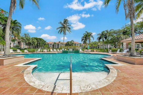 Condo in Miramar, Florida, 3 bedrooms  № 1319005 - photo 22