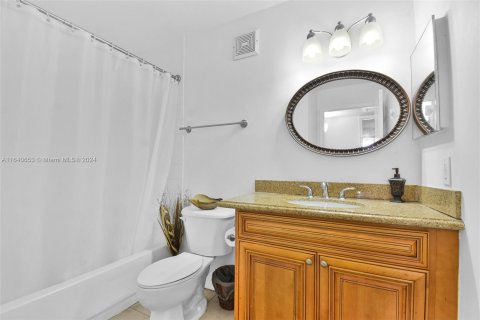 Condo in Miramar, Florida, 3 bedrooms  № 1319005 - photo 6