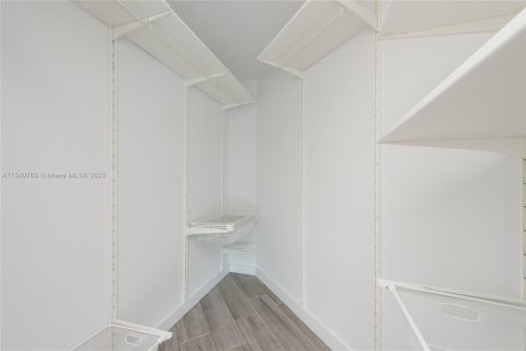 Condominio en venta en Miami, Florida, 2 dormitorios, 98.66 m2 № 308203 - foto 9