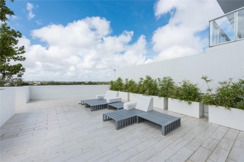 Copropriété à vendre à Miami, Floride: 2 chambres, 98.66 m2 № 308203 - photo 22