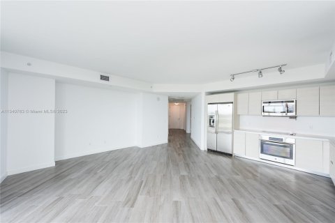 Condominio en venta en Miami, Florida, 2 dormitorios, 98.66 m2 № 308203 - foto 4