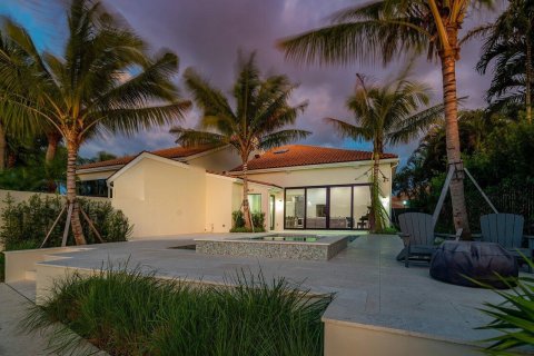 Touwnhouse à vendre à Palm Beach Gardens, Floride: 3 chambres, 262.54 m2 № 775315 - photo 28