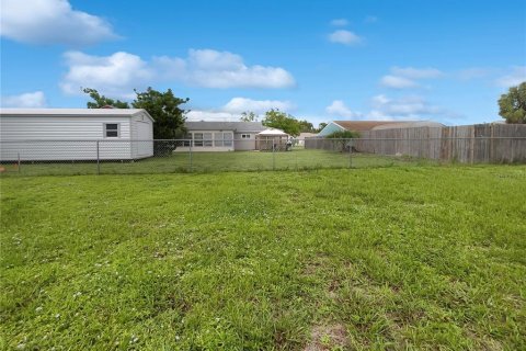 Villa ou maison à vendre à North Port, Floride: 2 chambres, 106.93 m2 № 1288612 - photo 23