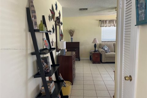 Casa en venta en Tamarac, Florida, 2 dormitorios, 80.27 m2 № 1294201 - foto 22