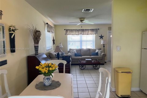 Casa en venta en Tamarac, Florida, 2 dormitorios, 80.27 m2 № 1294201 - foto 19