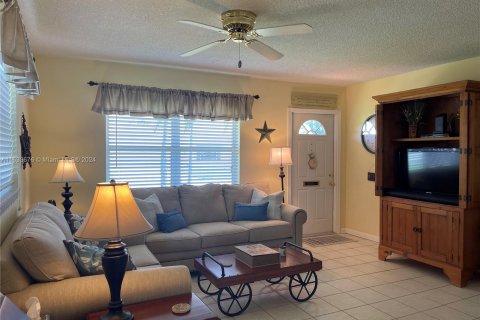 Casa en venta en Tamarac, Florida, 2 dormitorios, 80.27 m2 № 1294201 - foto 9