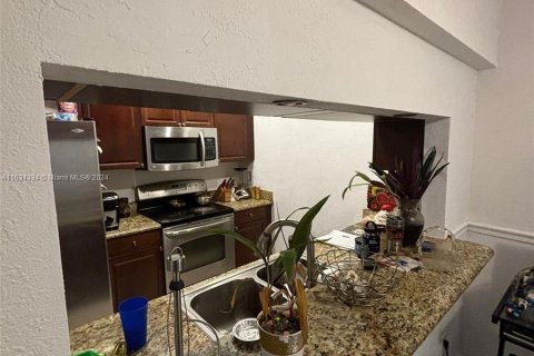 Adosado en venta en West Palm Beach, Florida, 2 dormitorios, 118.64 m2 № 1294752 - foto 7