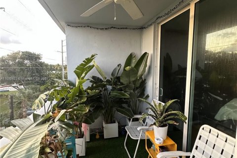 Condominio en venta en Miami Beach, Florida, 1 dormitorio, 80.27 m2 № 1441997 - foto 12