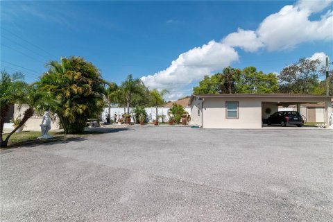 Villa ou maison à vendre à Tampa, Floride: 3 chambres, 167.13 m2 № 1085077 - photo 23