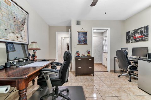Casa en venta en Tampa, Florida, 3 dormitorios, 167.13 m2 № 1085077 - foto 15