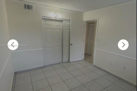 Condominio en venta en Doral, Florida, 3 dormitorios, 112.88 m2 № 1232693 - foto 8