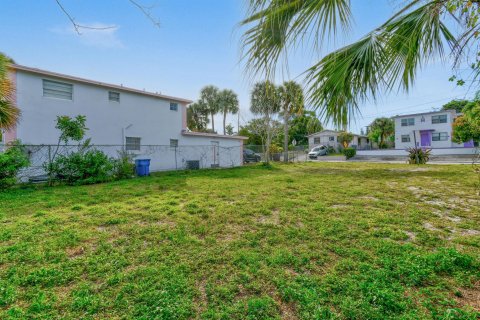 Land in Riviera Beach, Florida № 1016179 - photo 30