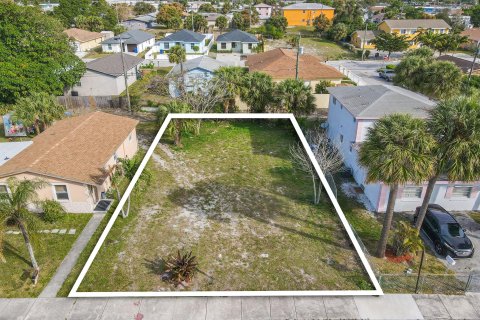 Land in Riviera Beach, Florida № 1016179 - photo 29