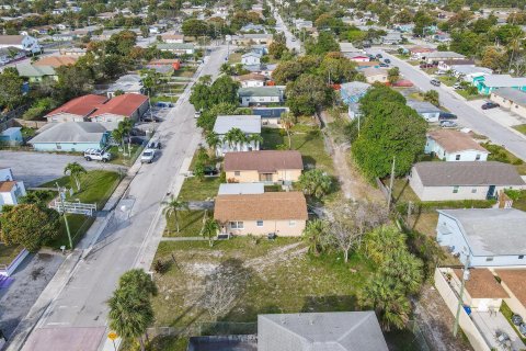 Land in Riviera Beach, Florida № 1016179 - photo 16