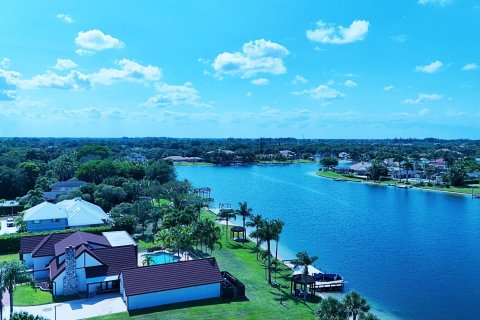 Casa en venta en West Palm Beach, Florida, 3 dormitorios, 296.08 m2 № 1175391 - foto 30