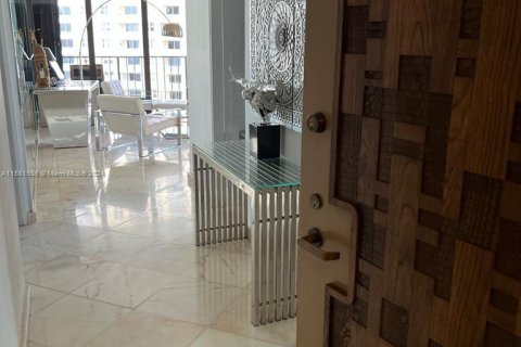 Condominio en venta en Miami, Florida, 2 dormitorios, 127.93 m2 № 1160212 - foto 7