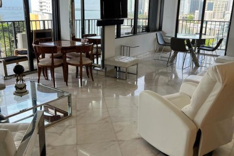 Copropriété à vendre à Miami, Floride: 2 chambres, 127.93 m2 № 1160212 - photo 8