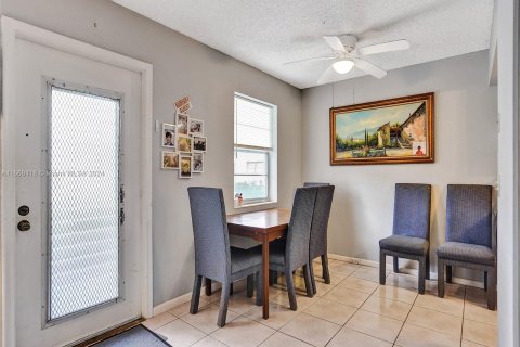 Condo in Deerfield Beach, Florida, 2 bedrooms  № 1386207 - photo 28