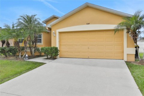 Villa ou maison à vendre à Auburndale, Floride: 3 chambres, 137.77 m2 № 1349669 - photo 2