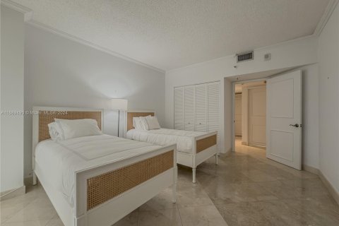 Condominio en venta en Miami, Florida, 2 dormitorios, 116.59 m2 № 1435529 - foto 18