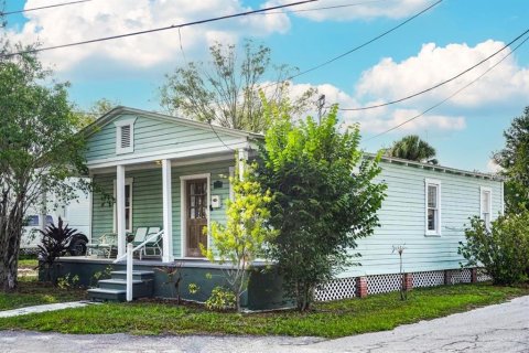 Villa ou maison à vendre à Tampa, Floride: 3 chambres, 101.17 m2 № 1258891 - photo 3